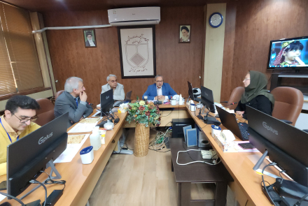 برگزاری نشست صمیمانه اعضای مرکز تحقیقات ناهنجاری‌های جمجمه‌ای-صورتی با مسئولانی از معاونت تحقیقات و فنآوری