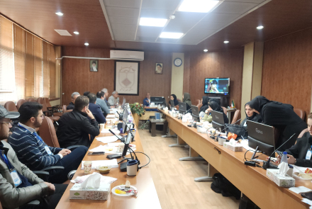 برگزاری نشست صمیمانه اعضای مرکز تحقیقات ناهنجاری‌های جمجمه‌ای-صورتی با مسئولانی از معاونت تحقیقات و فنآوری